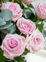 25-pink-roses-vase-flowers-in-antalya-3.webp