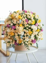 mix-roses-arrengement-flowers-in-antalya.webp