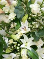 white-lily-arrengement-flowers-in-antalya-2.webp